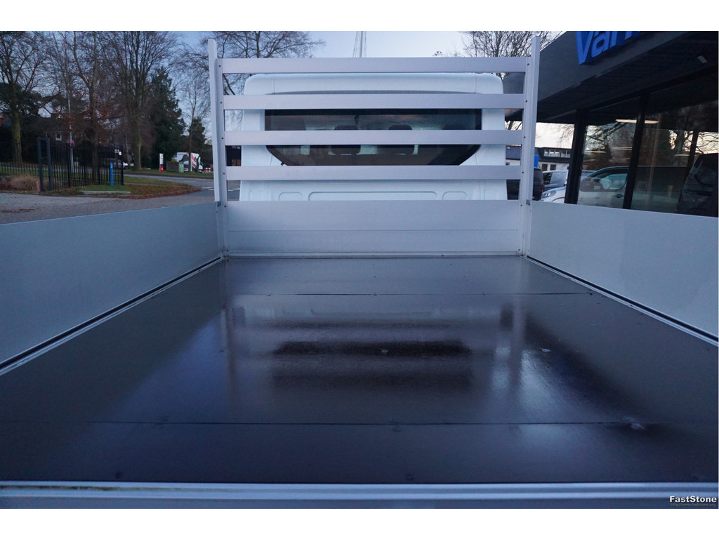 50044736-ford-transit-7