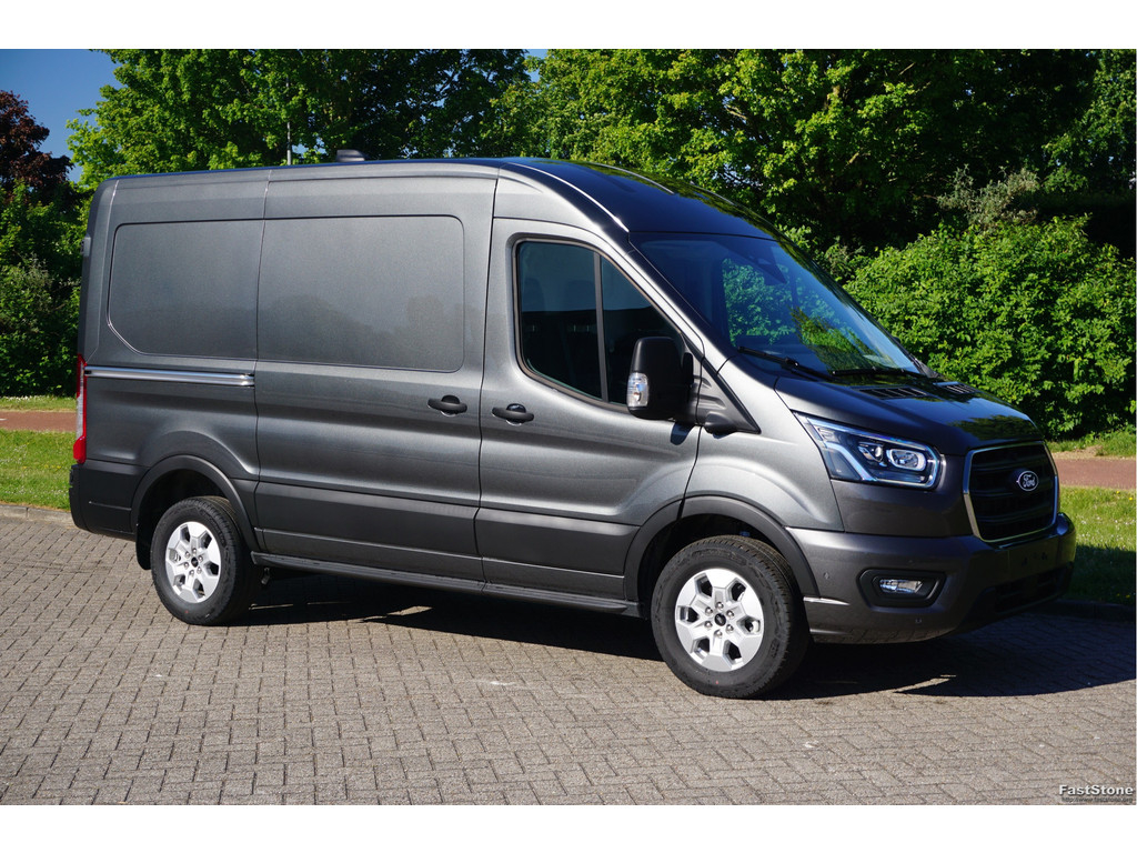 50188003-ford-transit-6