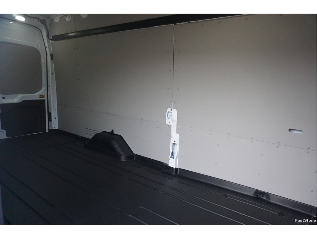 50188722-ford-transit-8