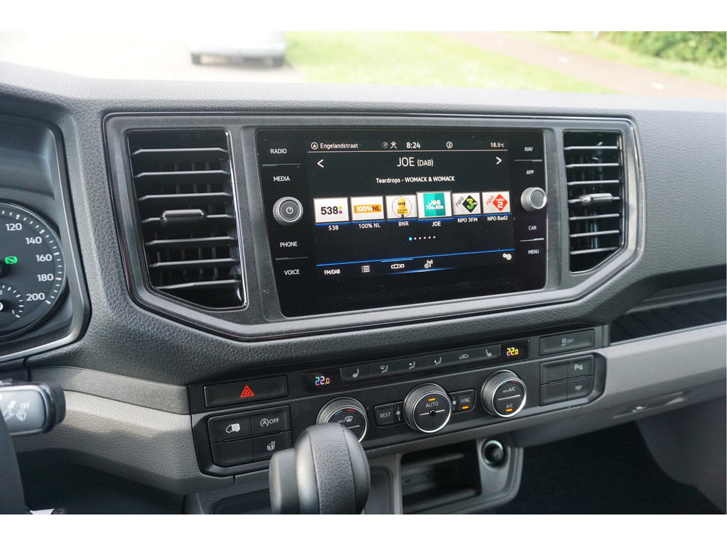 50432418-volkswagen-crafter-9