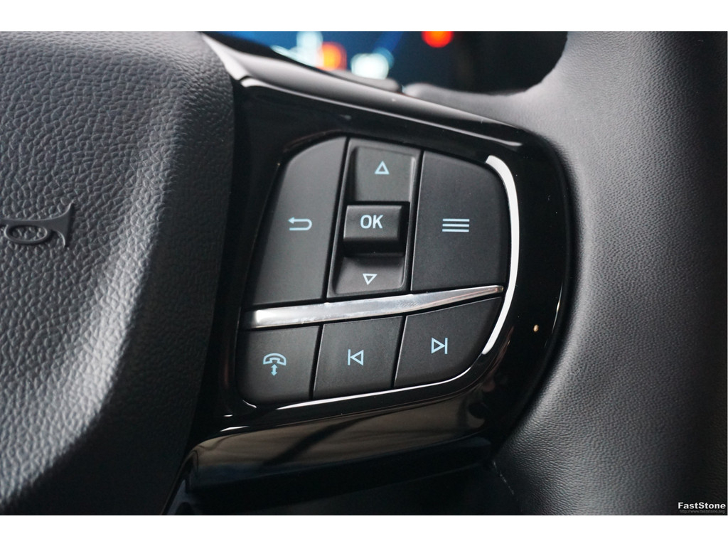 50536765-ford-transit-custom-18