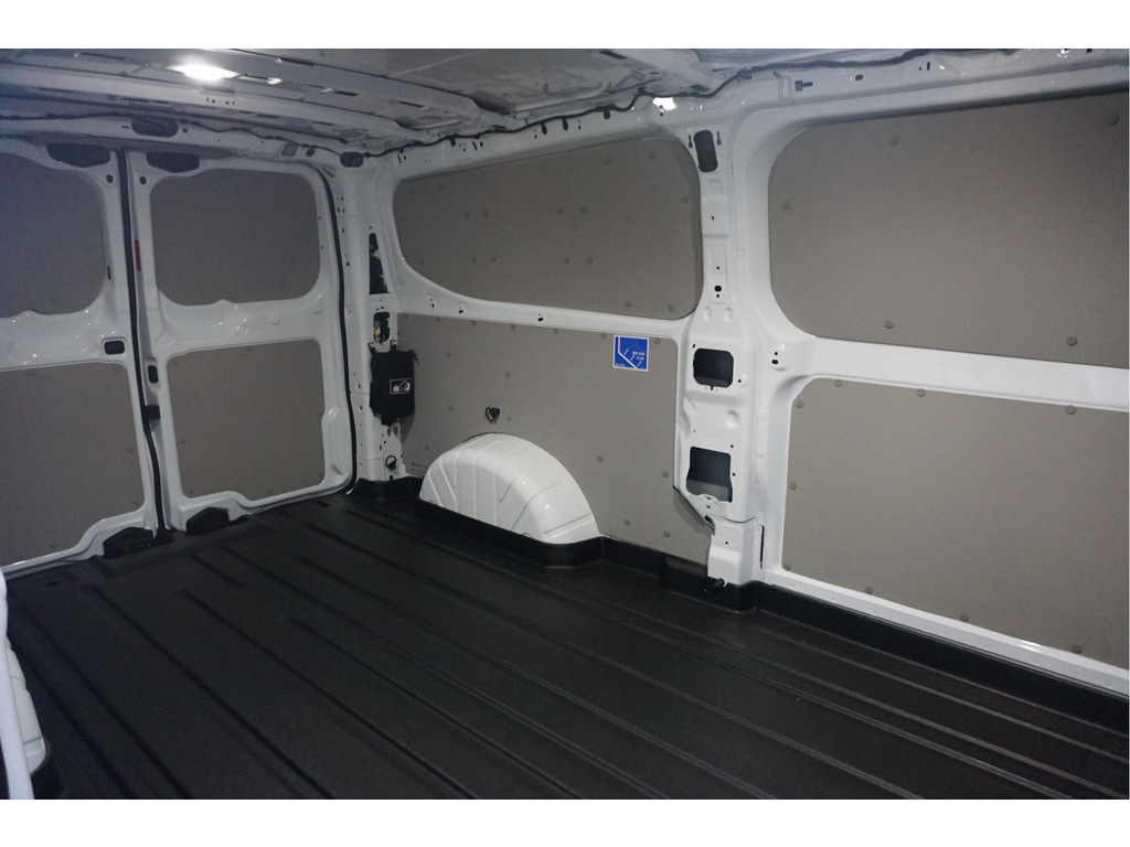 50654097-ford-transit-custom-8