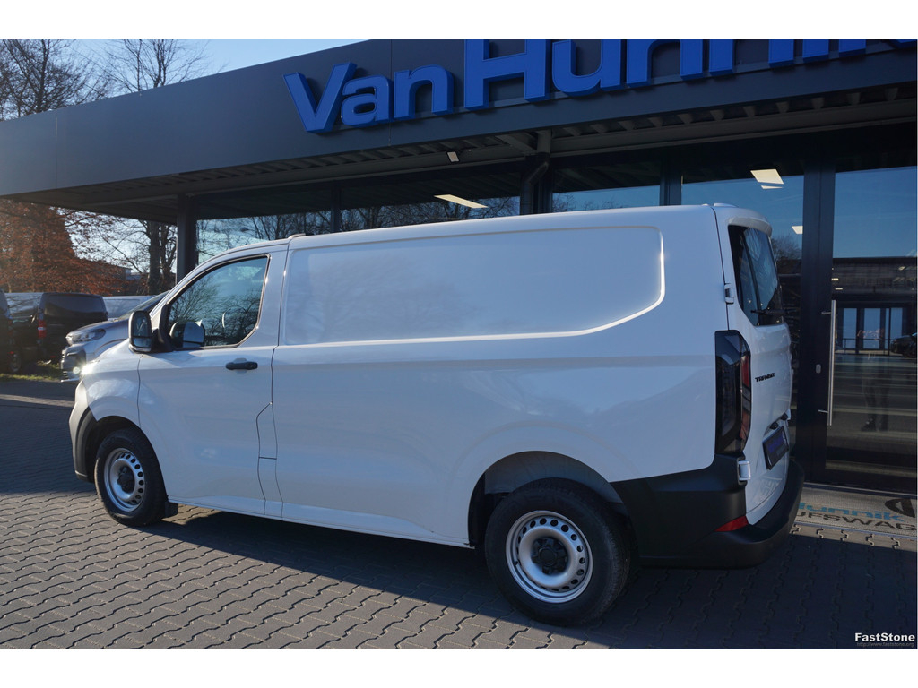 50654392-ford-transit-custom-3