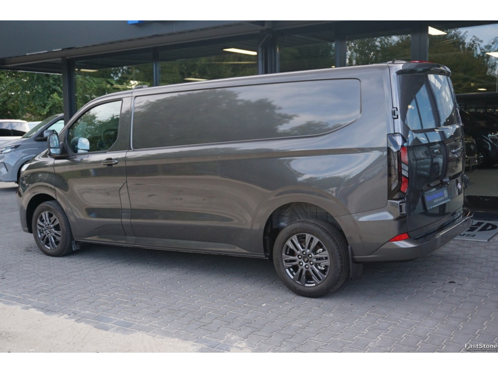 50989386-ford-transit-custom-3