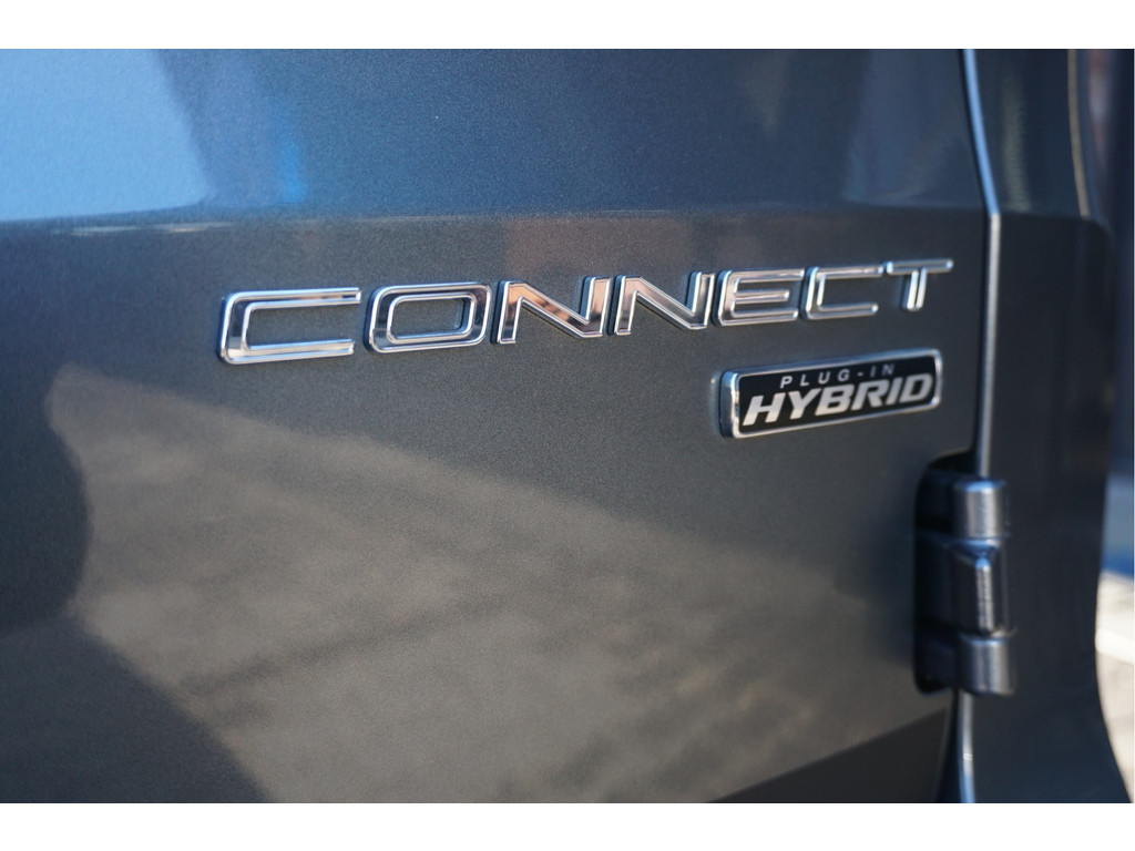 51162902-ford-transit-connect-16