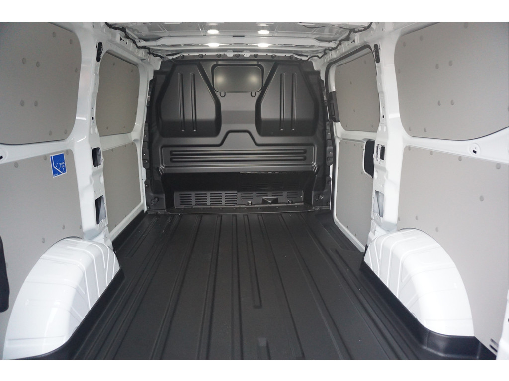 51359222-ford-transit-custom-7