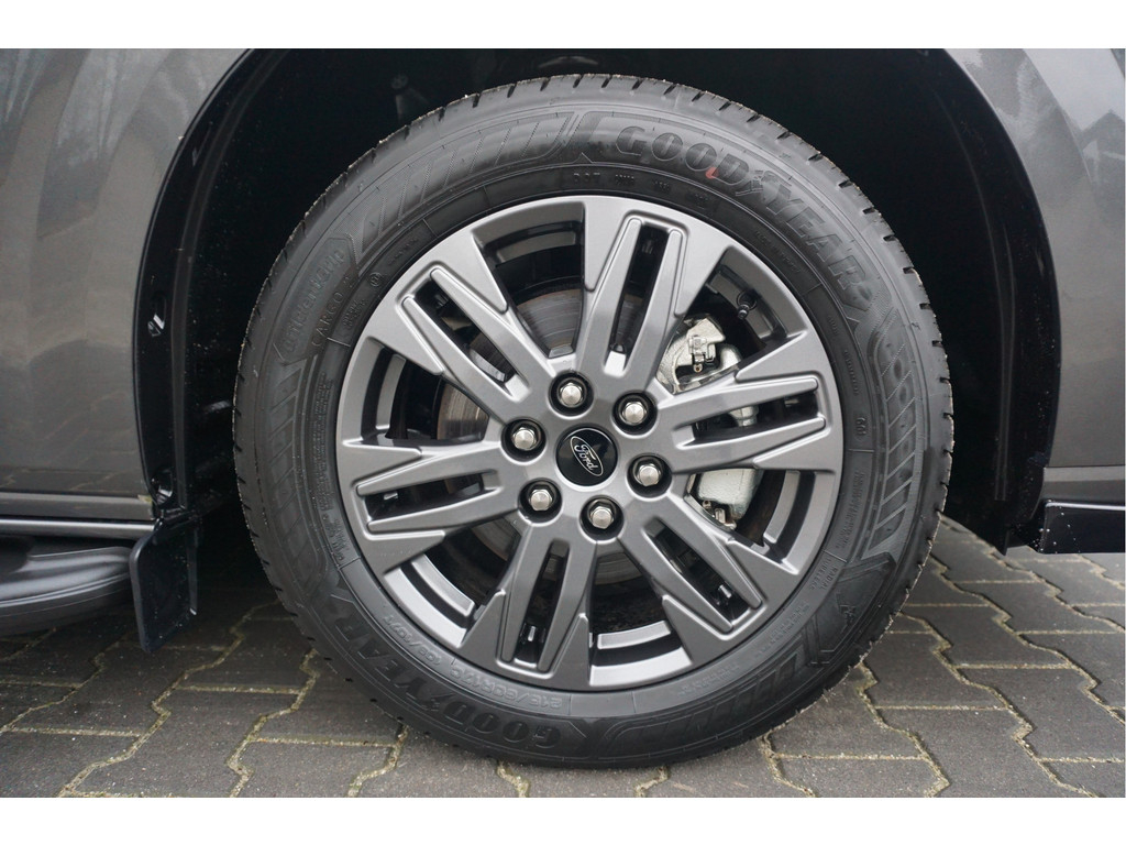 51499944-ford-transit-custom-22