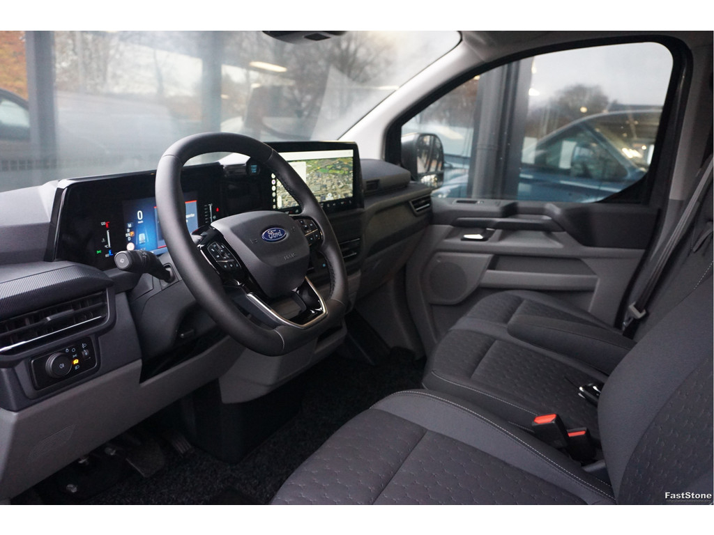 51499944-ford-transit-custom-8