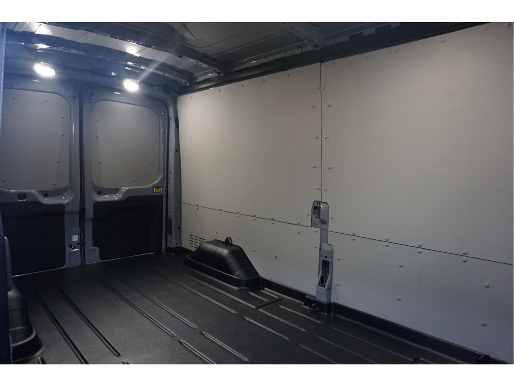 51586243-ford-transit-8