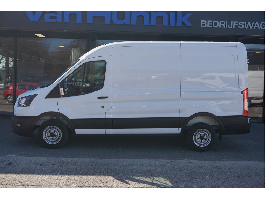 52166781-ford-transit-2