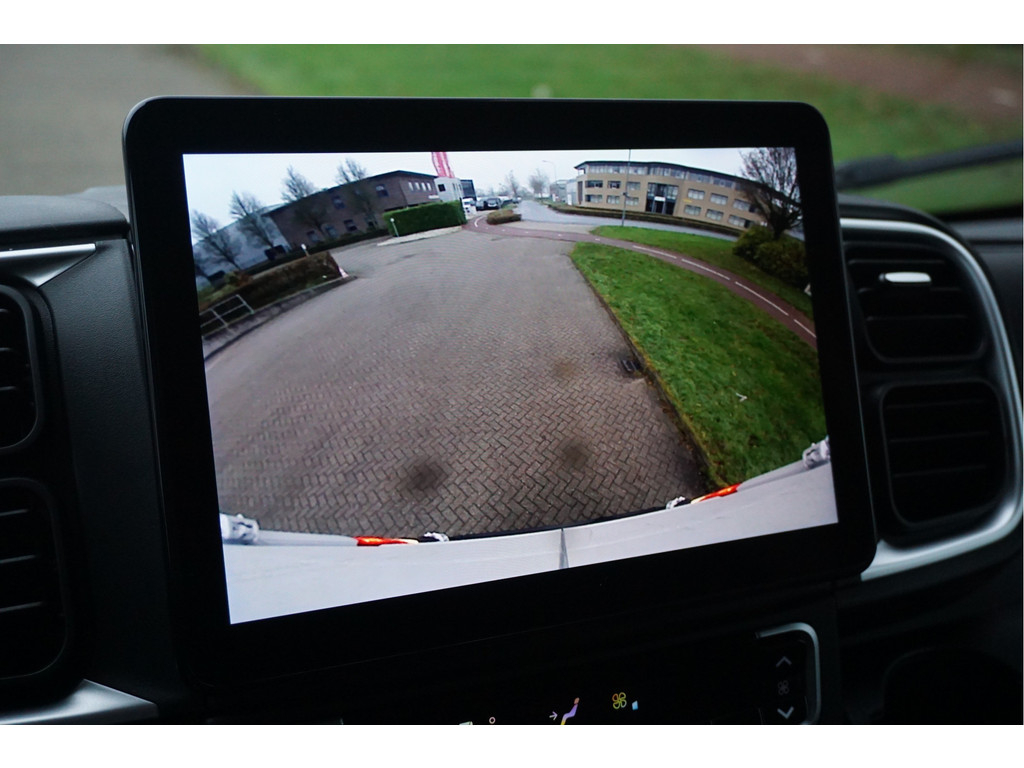 52176771-citroen-jumper-14