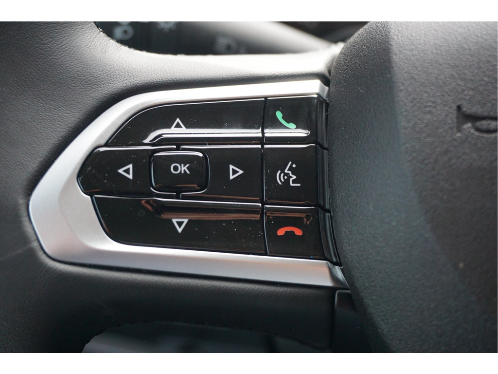 52177671-citroen-jumper-16