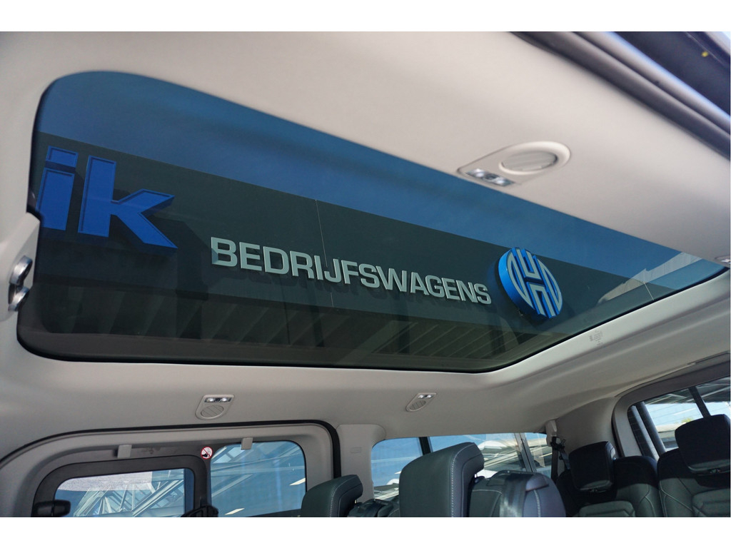 53043758-ford-transit-custom-13