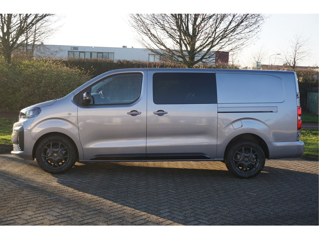 53145994-citroen-jumpy-2