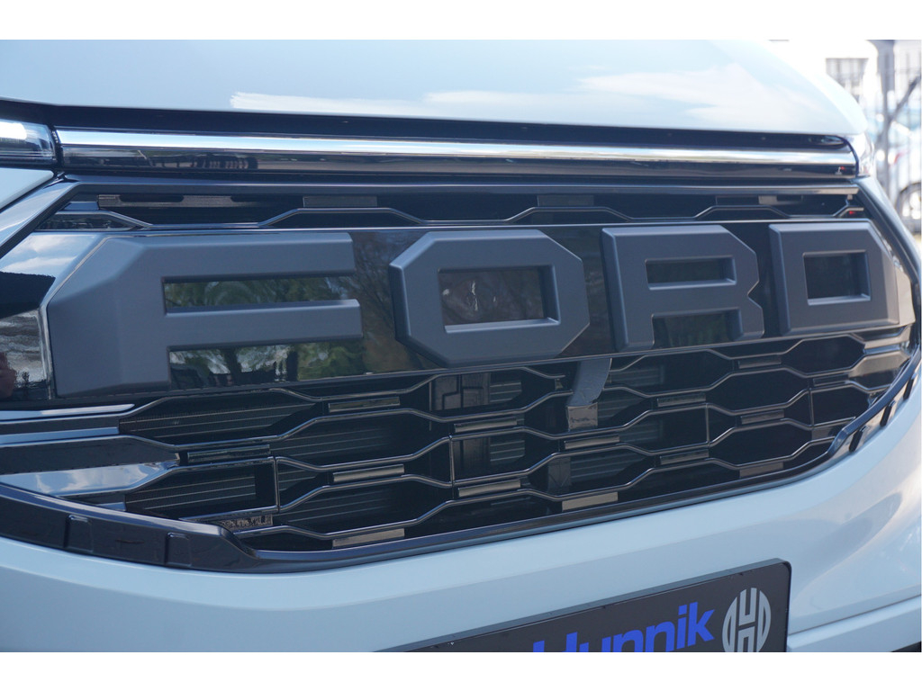 53522442-ford-transit-custom-8