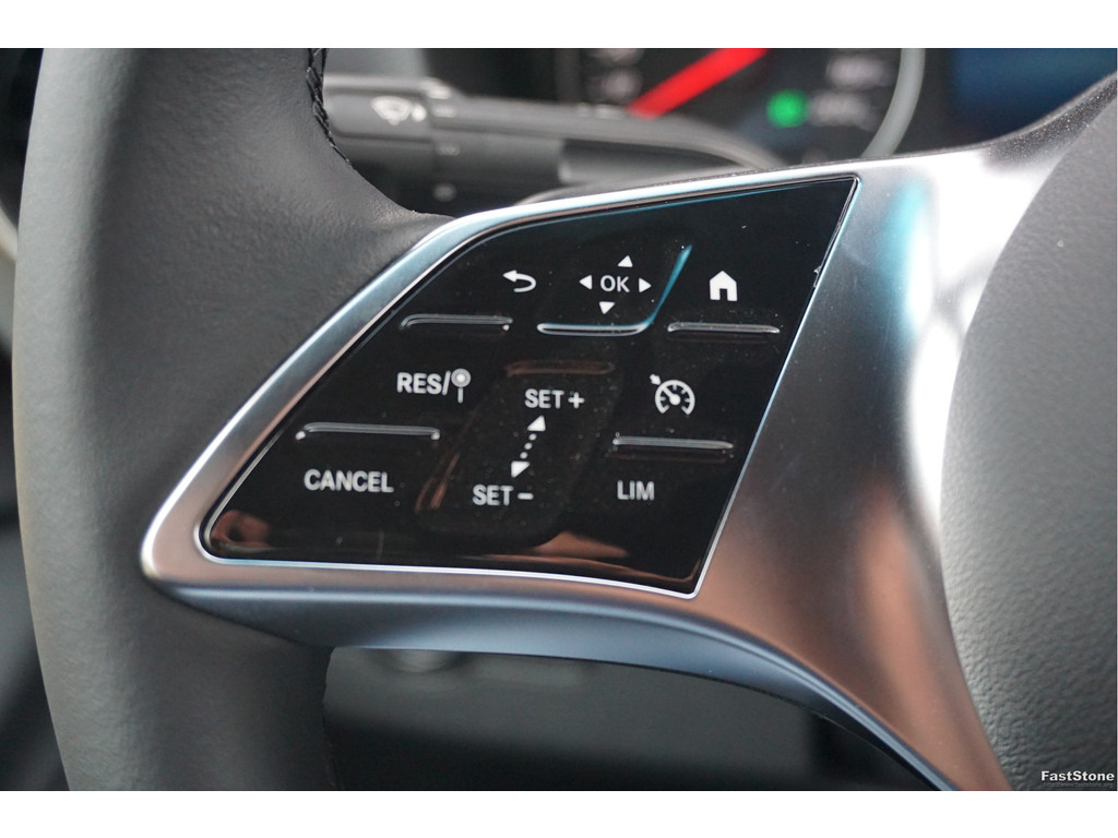 53900492-mercedes-benz-sprinter-14
