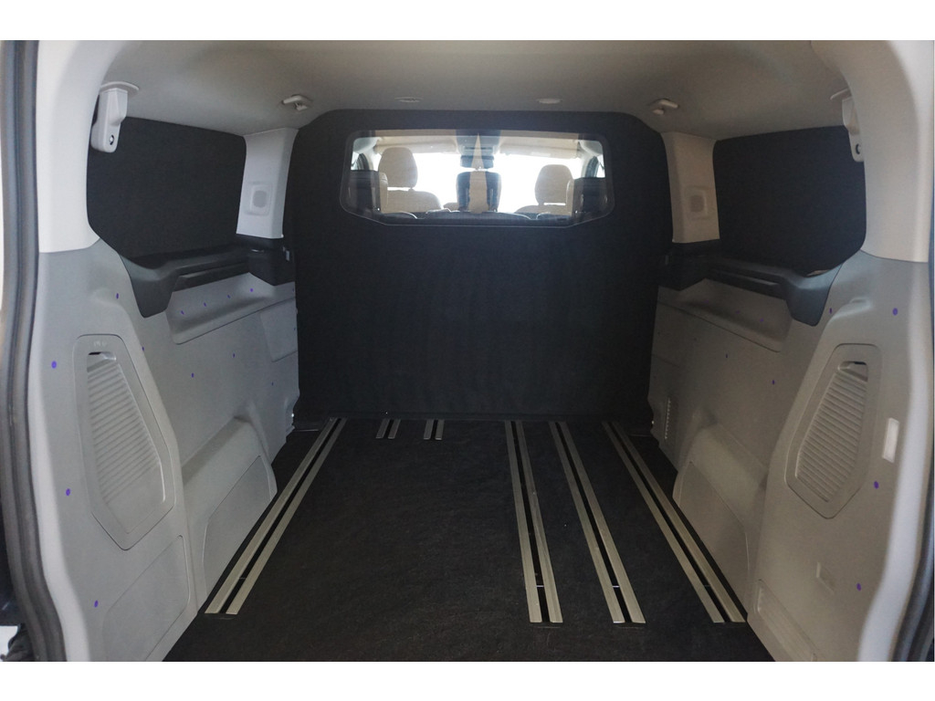 53907778-ford-transit-custom-24