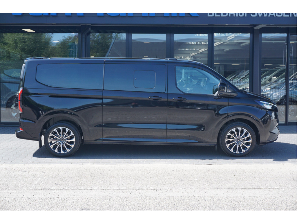 53907778-ford-transit-custom-5