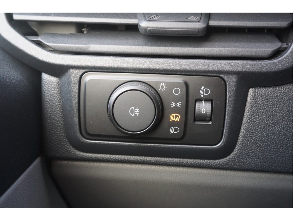 54007848-ford-transit-custom-16