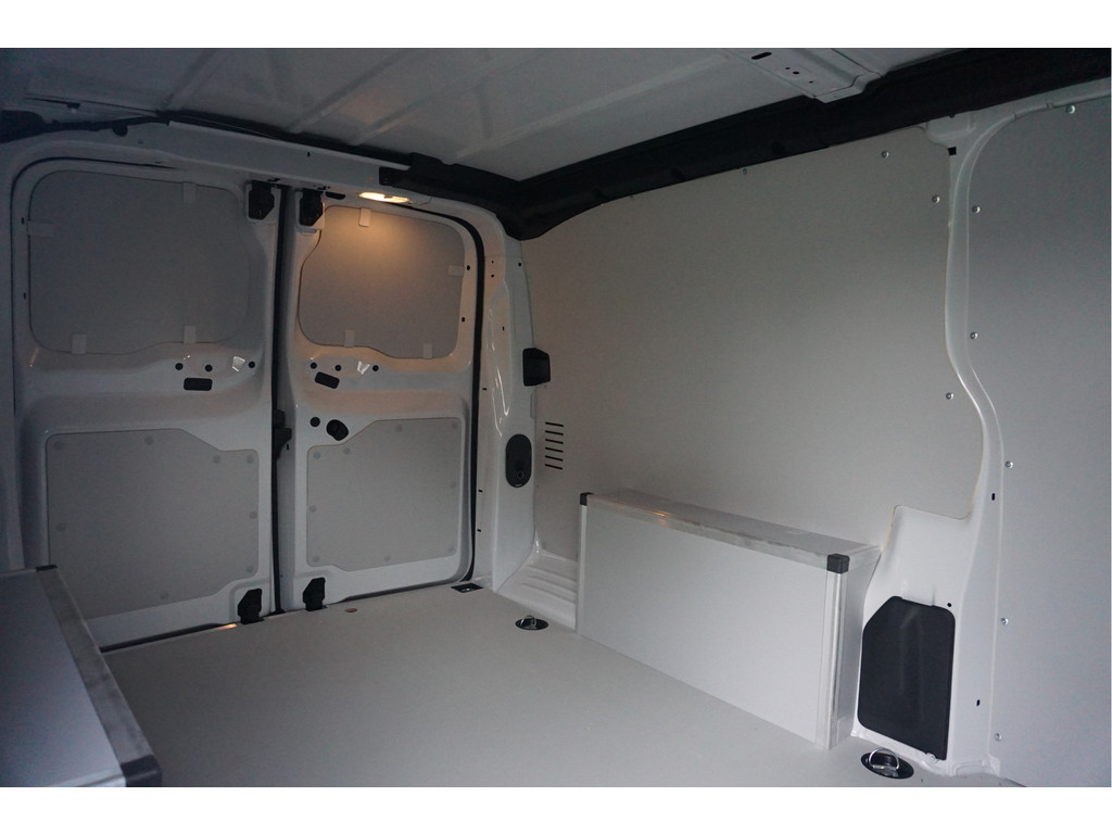 54985817-opel-vivaro-6