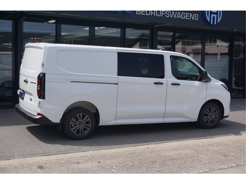 55086987-ford-transit-custom-4