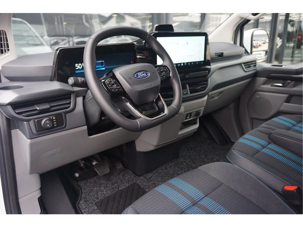 55502184-ford-transit-custom-8