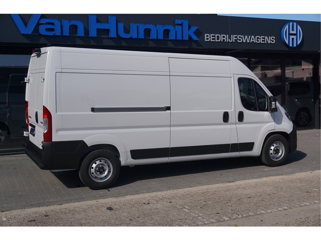 56158231-citroen-jumper-5