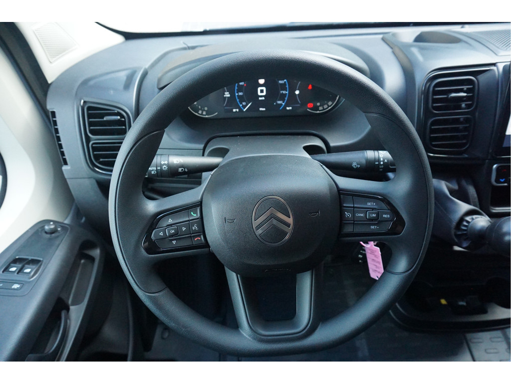 56229468-citroen-jumper-10