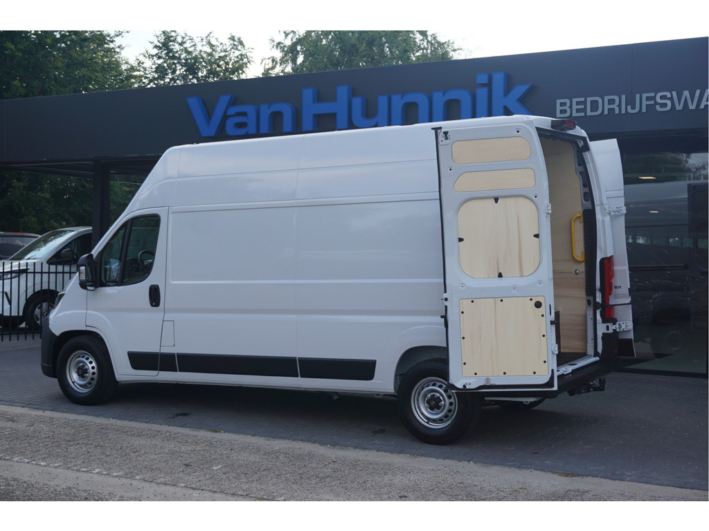 56229468-citroen-jumper-4