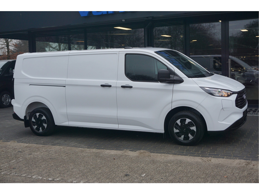 56253318-ford-transit-custom-6