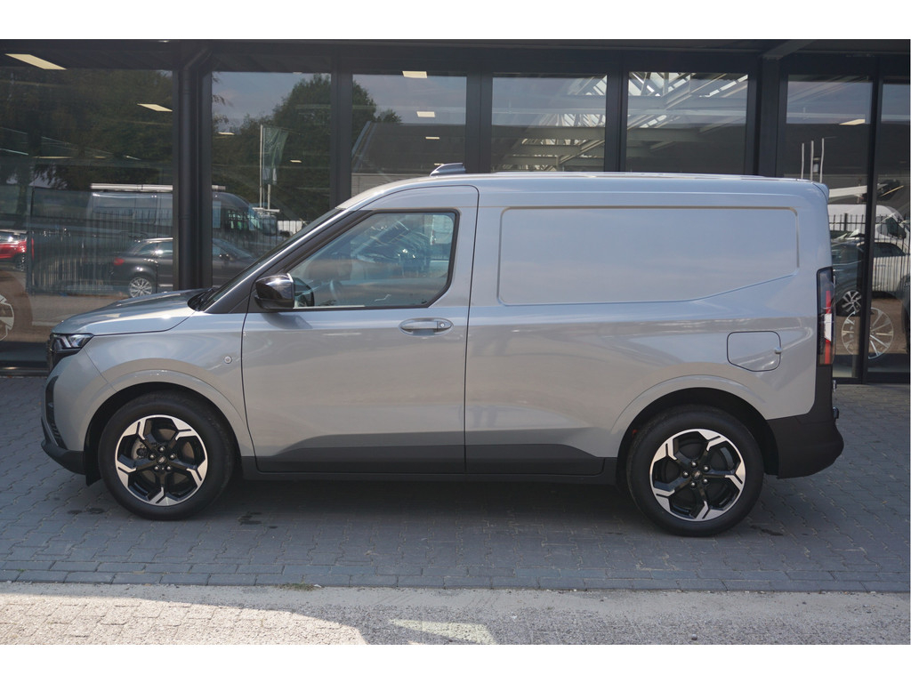 56421416-ford-transit-courier-2