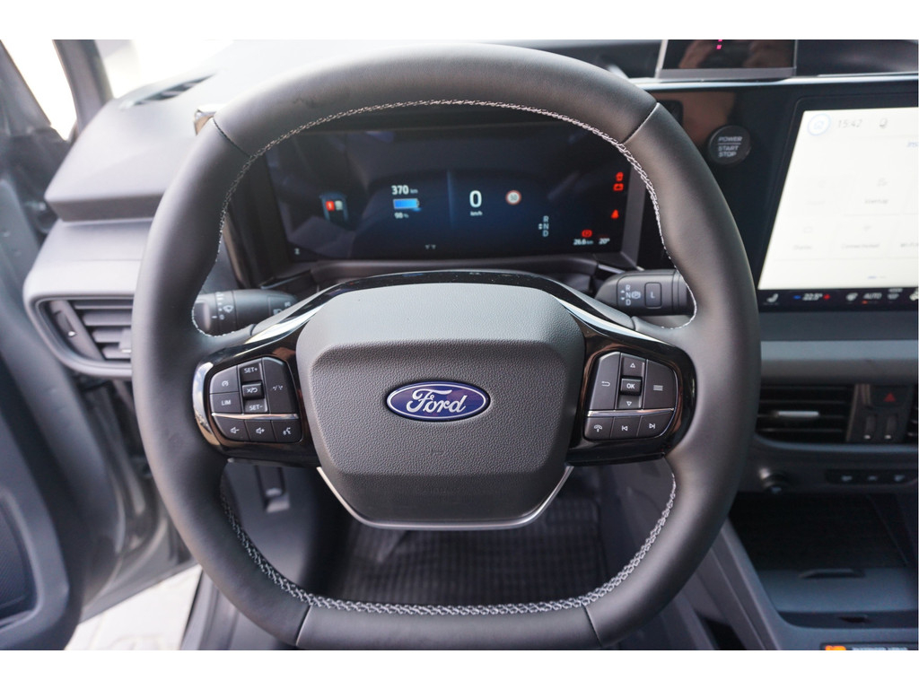 56421734-ford-transit-courier-9