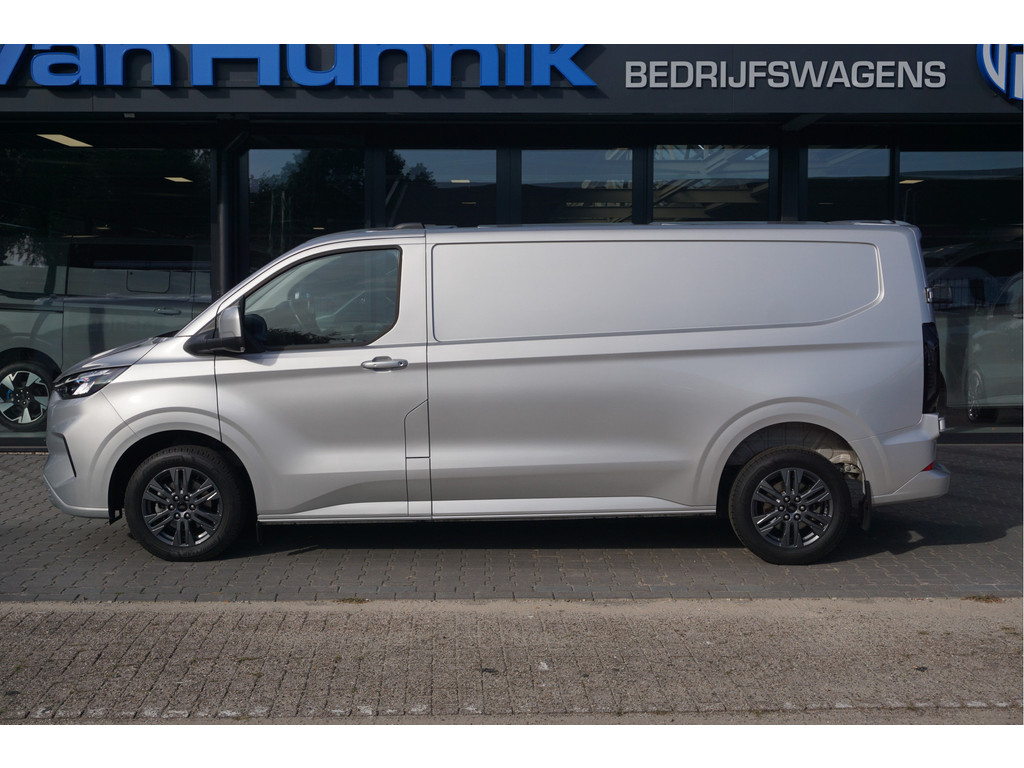 57122869-ford-transit-custom-2