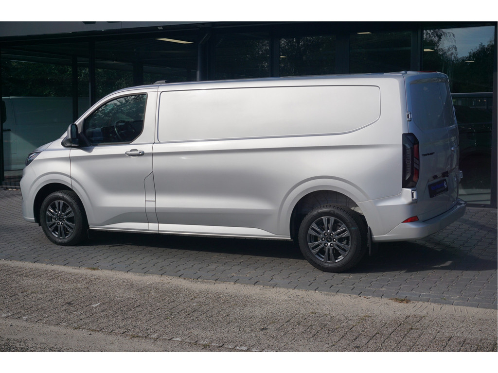 57126742-ford-e-transit-custom-3