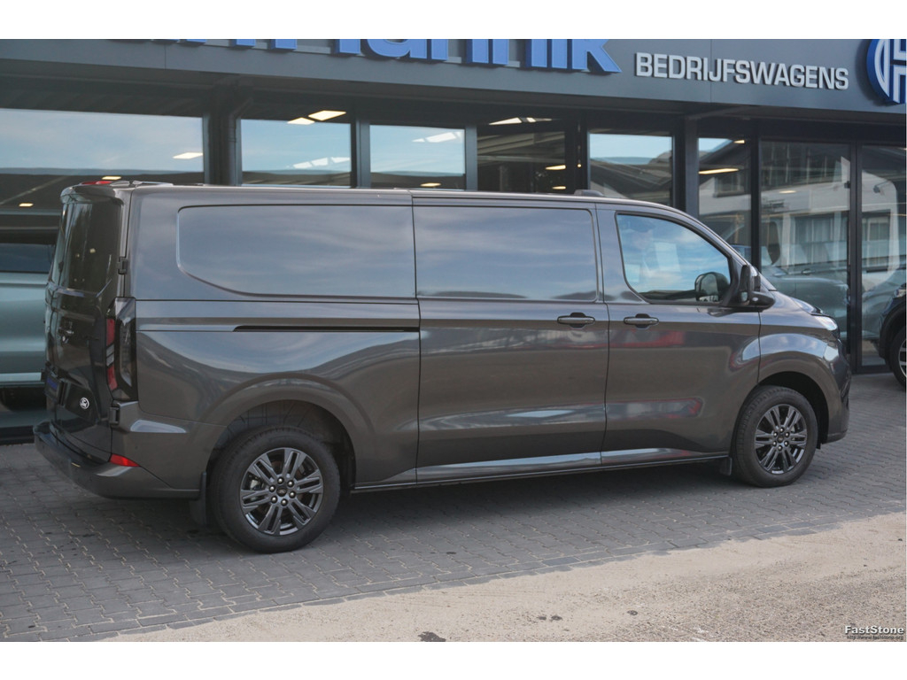 57127264-ford-transit-custom-4