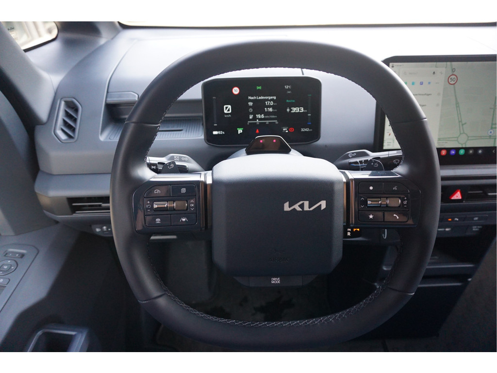 57149710-kia-pv5-11