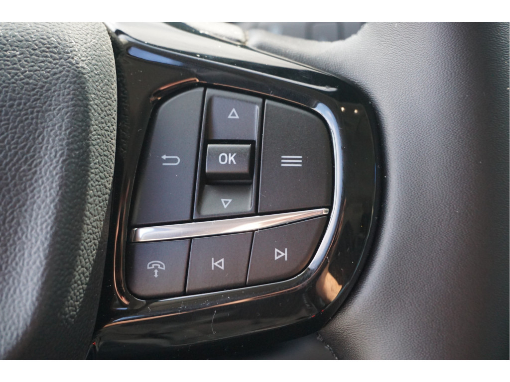 57318184-ford-e-transit-custom-17