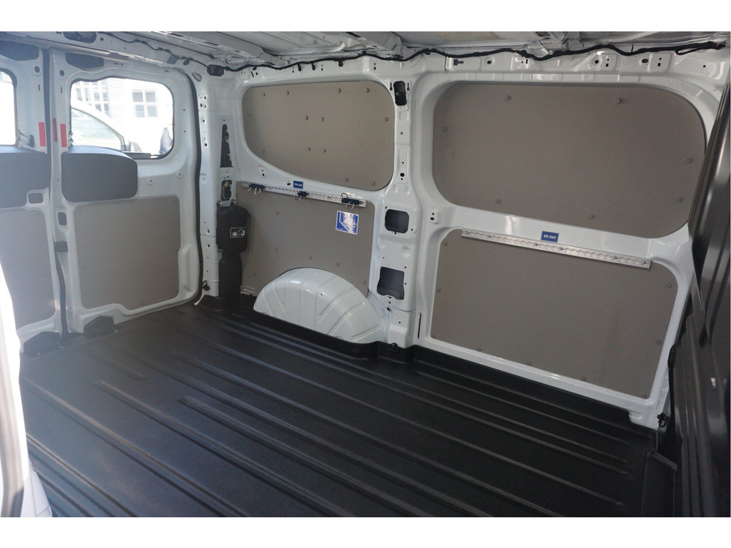 57540036-ford-transit-custom-8