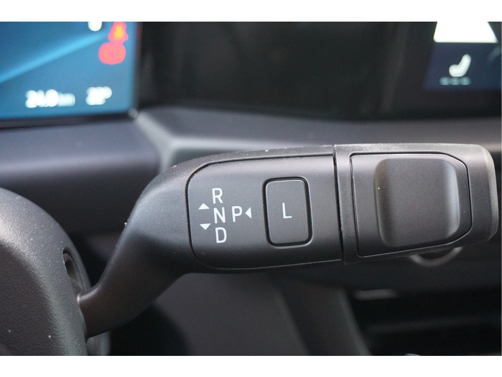 57591570-ford-e-transit-custom-13