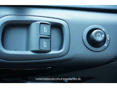 34224442-ford-transit-custom-20