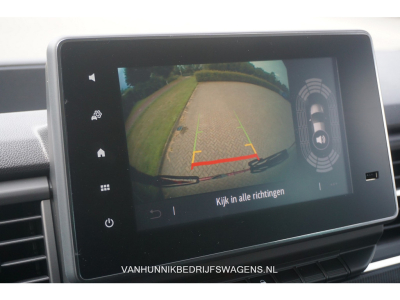 37242413-renault-trafic-12