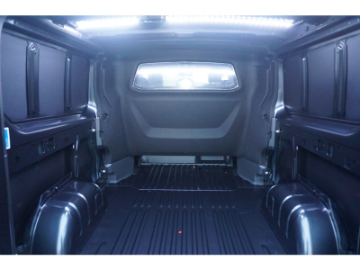 37242413-renault-trafic-7