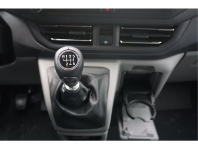 37358810-ford-transit-custom-15