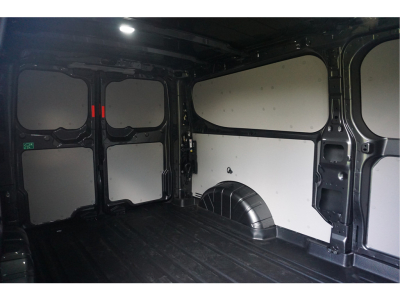 37358810-ford-transit-custom-8