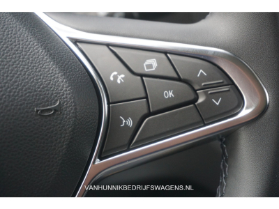 37926202-renault-trafic-19