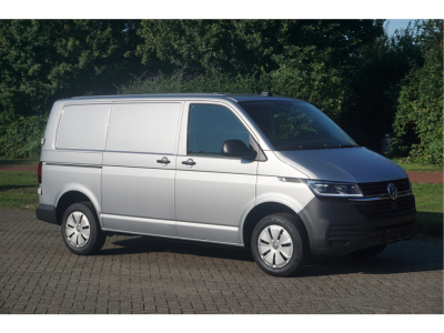 40015245-volkswagen-transporter-6