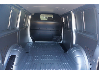 40015245-volkswagen-transporter-7