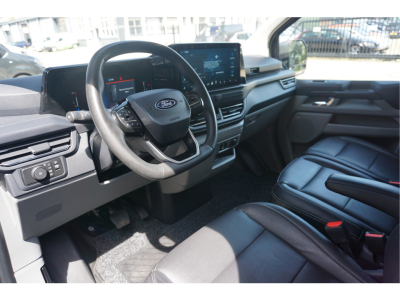 40244825-ford-transit-custom-10