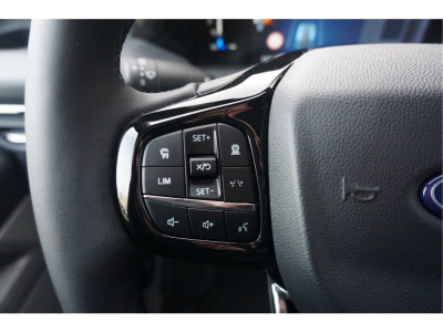 40663347-ford-transit-custom-14