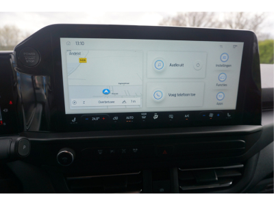 40663990-ford-transit-custom-11